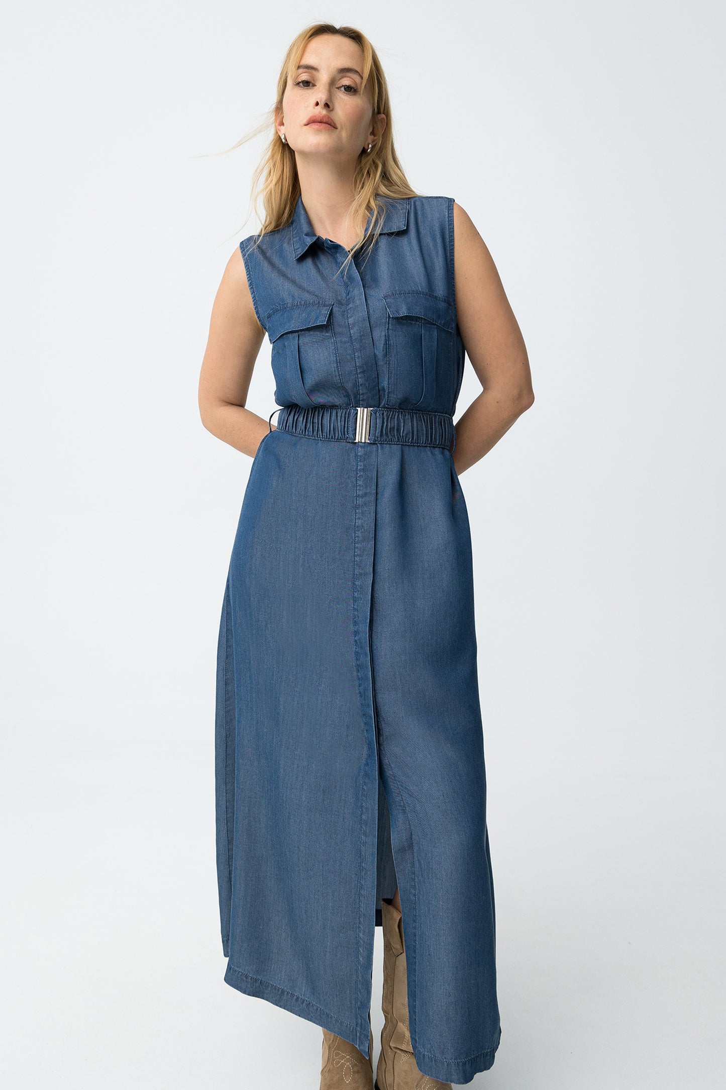 Vestido midi azul oscuro