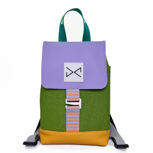 MOCHILA THE HOOK MINI SOLAPA LILA IMPERMEABLE DZ