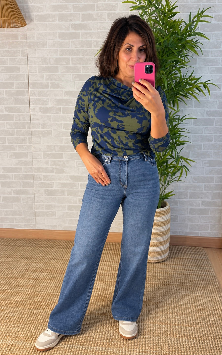One size jeans