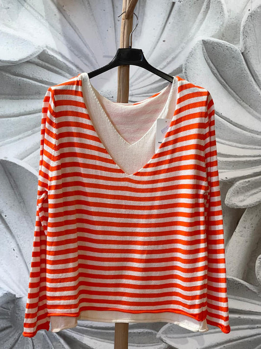 Jersey de rayas naranja y blanco con escote en V