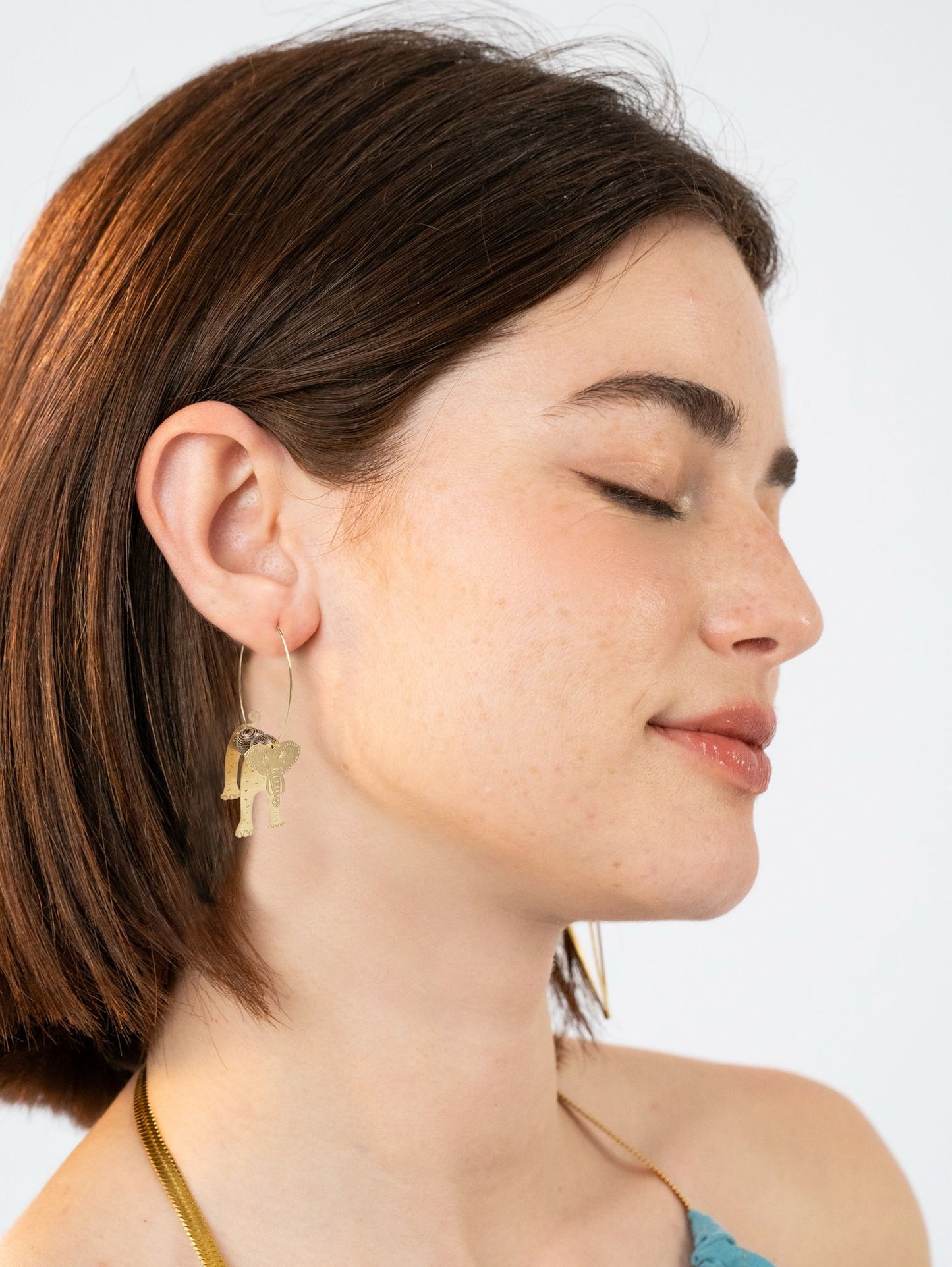Pendientes aro con elefante