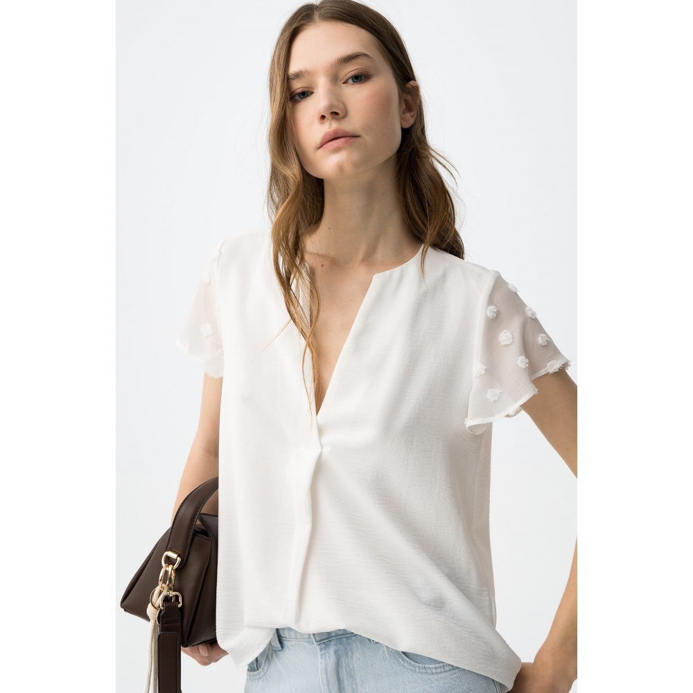 Blusa nony manga pompom